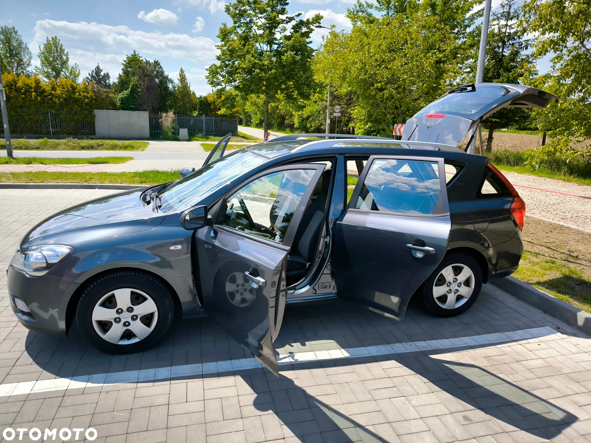 Kia Ceed - 7