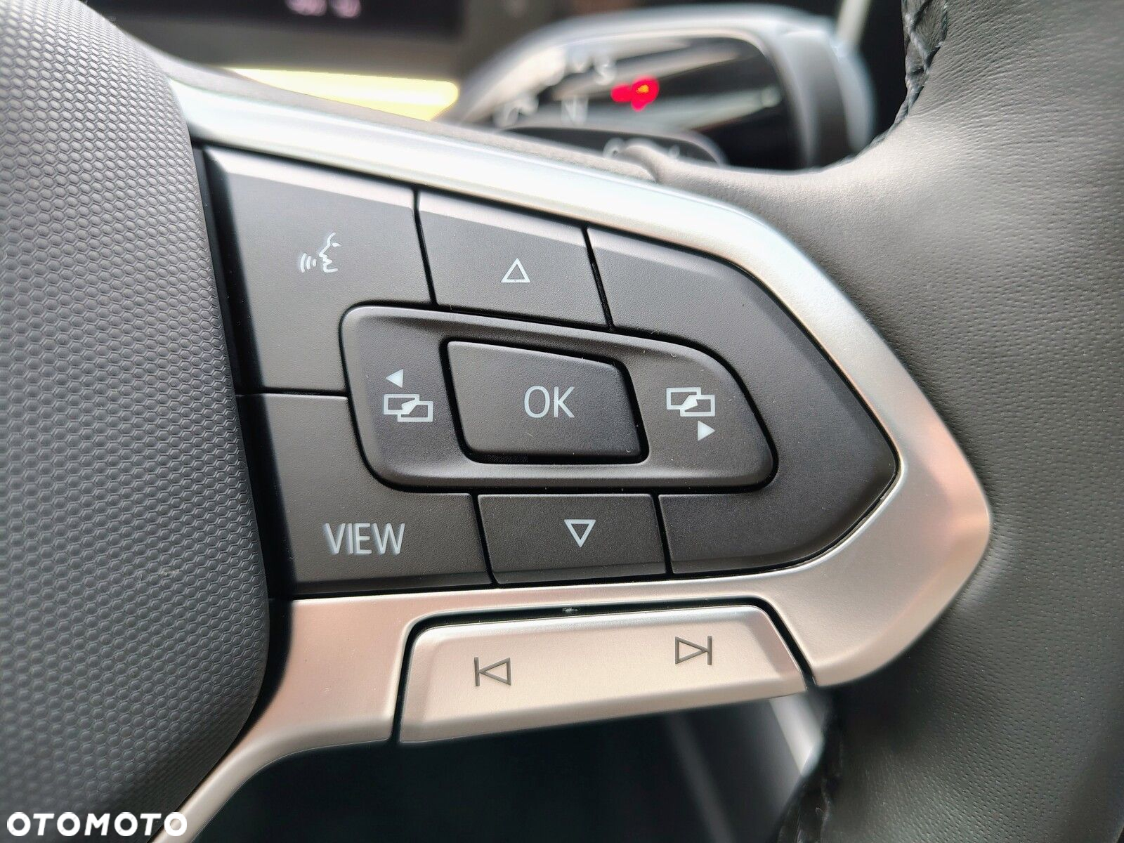 Volkswagen Passat - 17