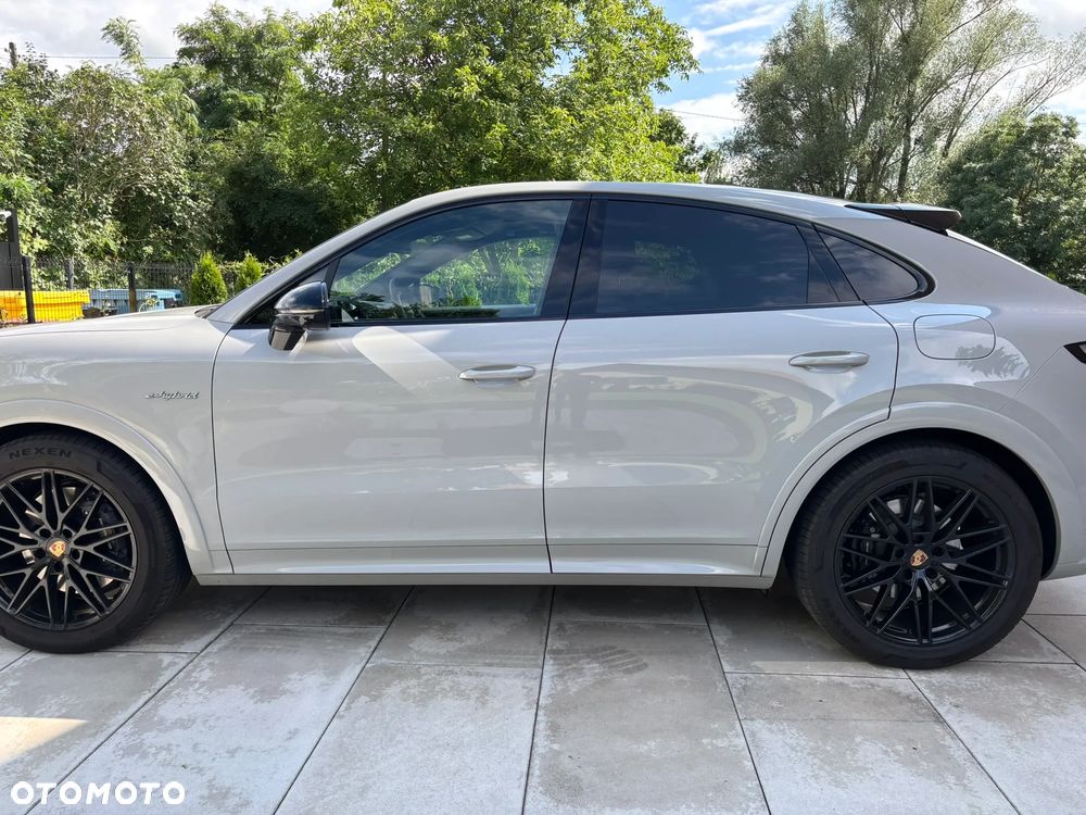 Porsche Cayenne E-Hybrid PHEV - 3