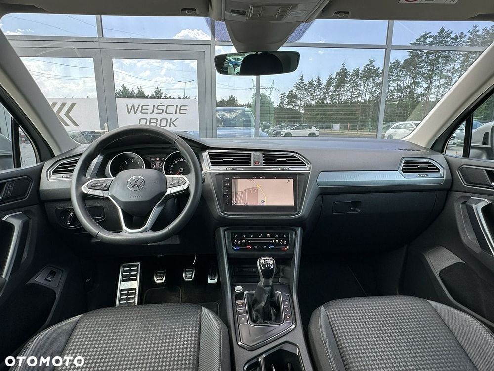 Volkswagen Tiguan 1.5 TSI OPF ACTIVE - 9
