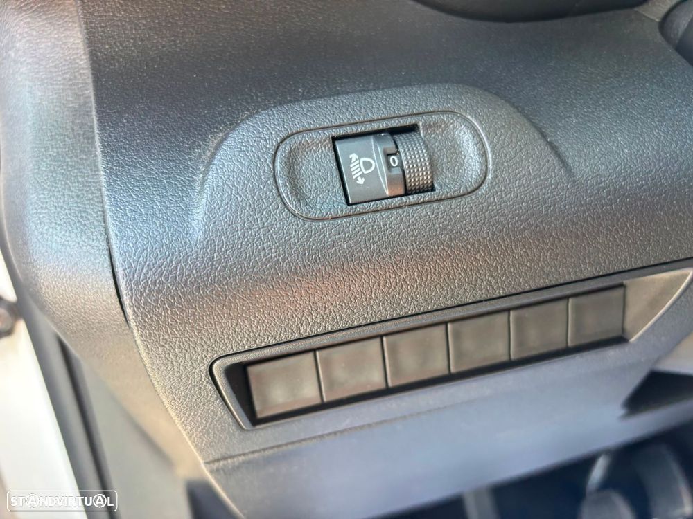Toyota Proace City 1.5D L1 COMFORT 102cv - AC - GPS - IVA DEDUTÃVEL - 24