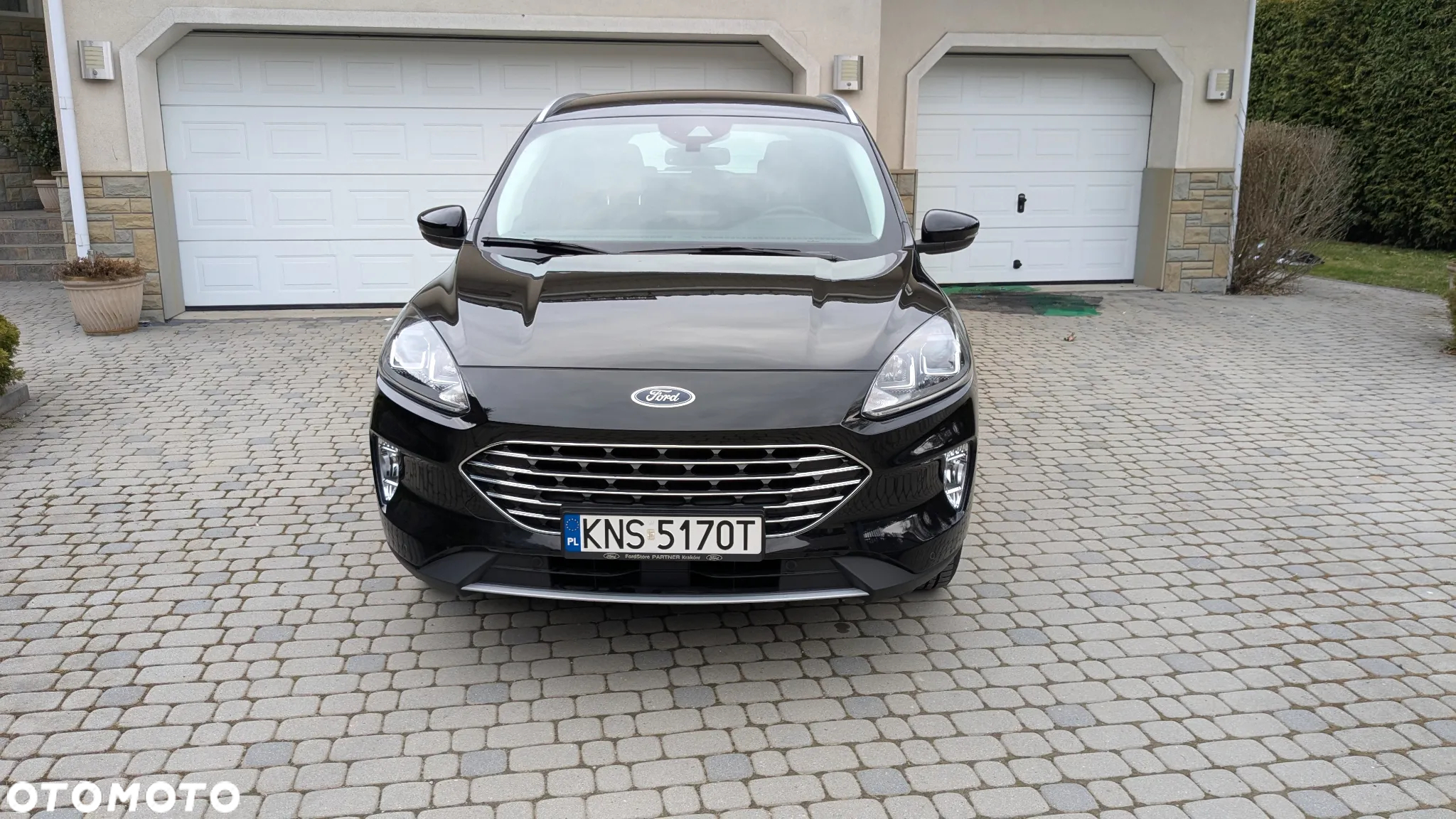 Ford Kuga 2.5 FHEV FWD Titanium - 2