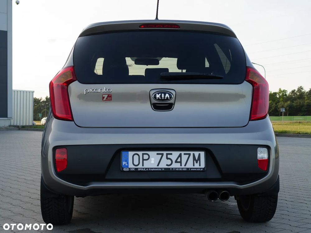 Kia Picanto 1.2 L - 10