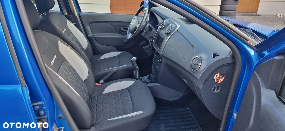 Dacia Sandero TCe 90 Laureate - 13