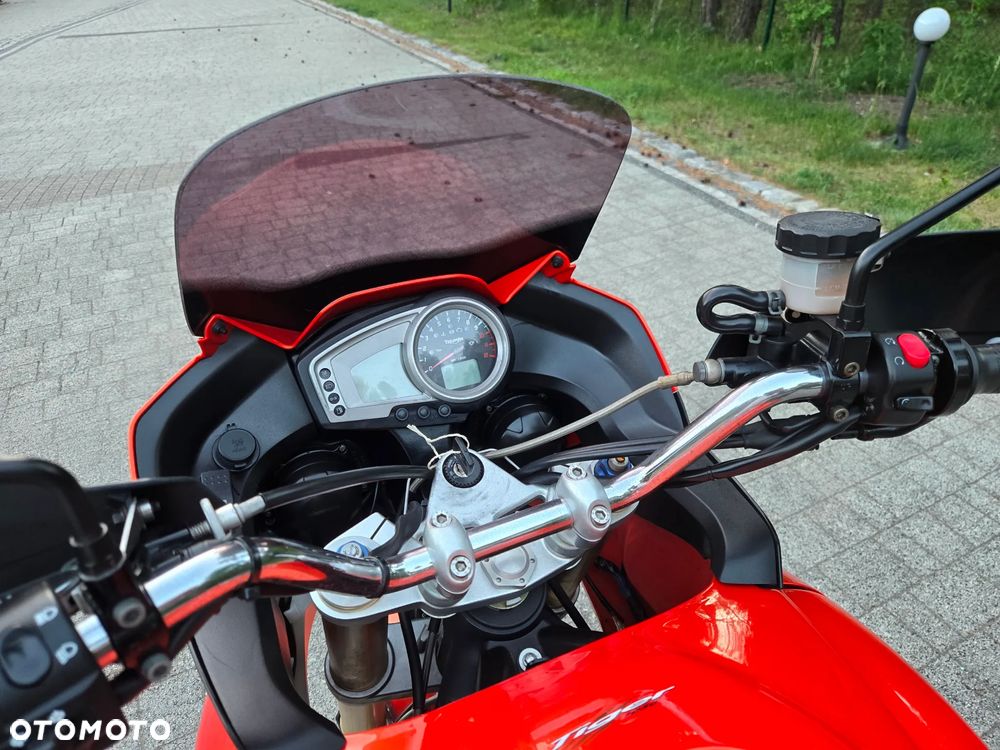 Triumph Tiger - 13