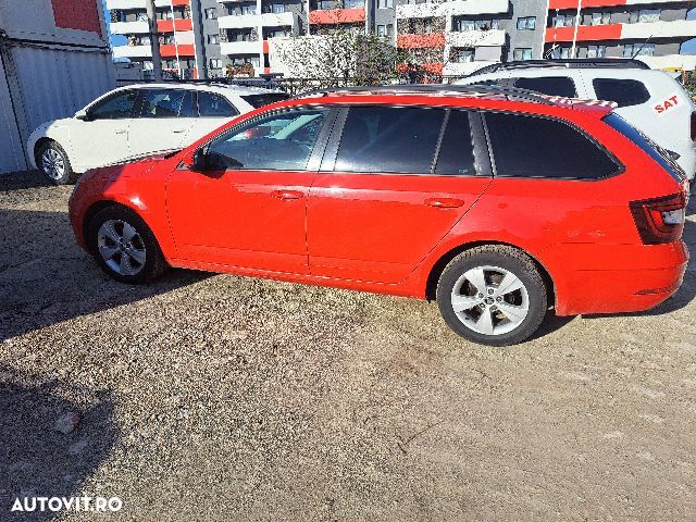 Skoda Octavia 2.0 TDI DSG Ambition - 10