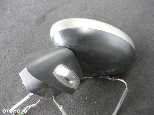 Lusterko lewe elektryczne Citroen C3 II KCHC