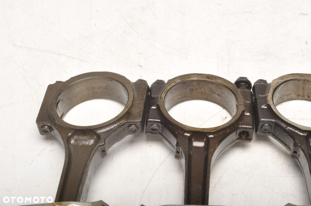 SEBRING II 300M LR STRATUS 2.7 V6 TŁOK + KORBOWÓD - 7