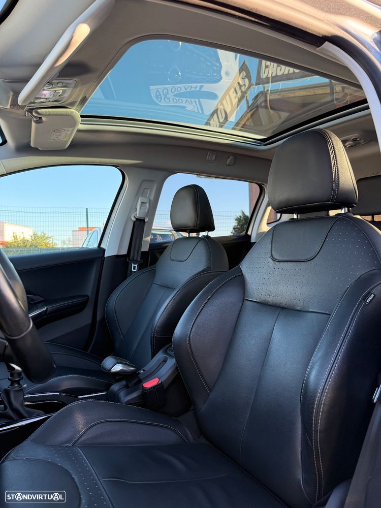 Peugeot 2008 PureTech 130 Stop&Start Allure - 18