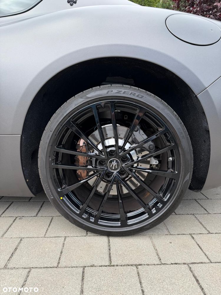 Maserati GranTurismo - 20
