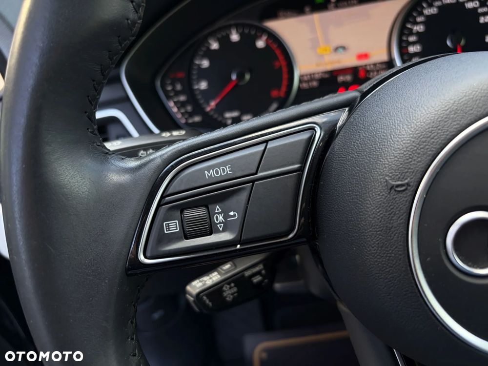 Audi A4 Avant 40 TFSI S tronic - 24