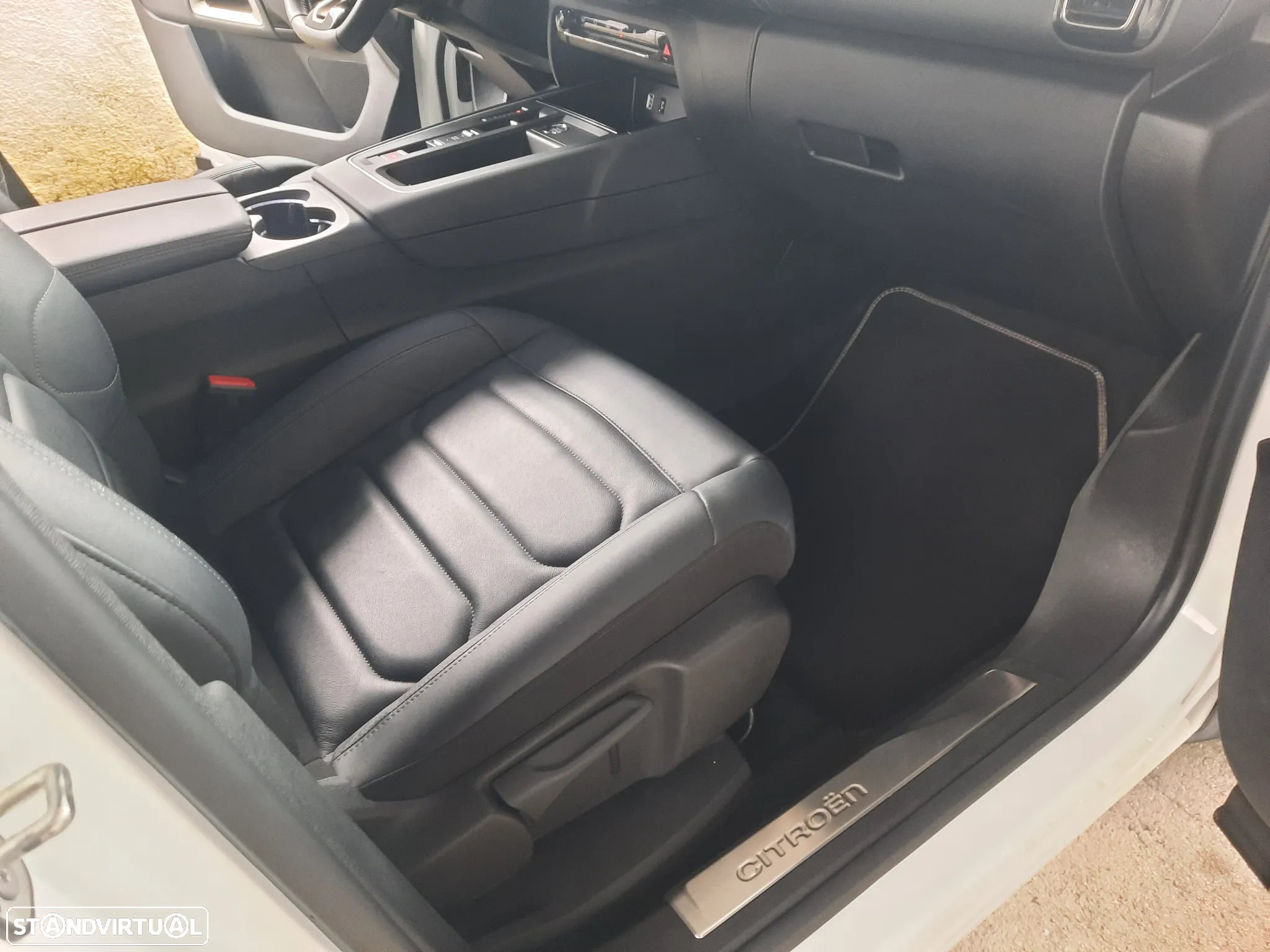 Citroën C5 Aircross 1.6 Hybrid Shine Pack e-EAT8 - 42
