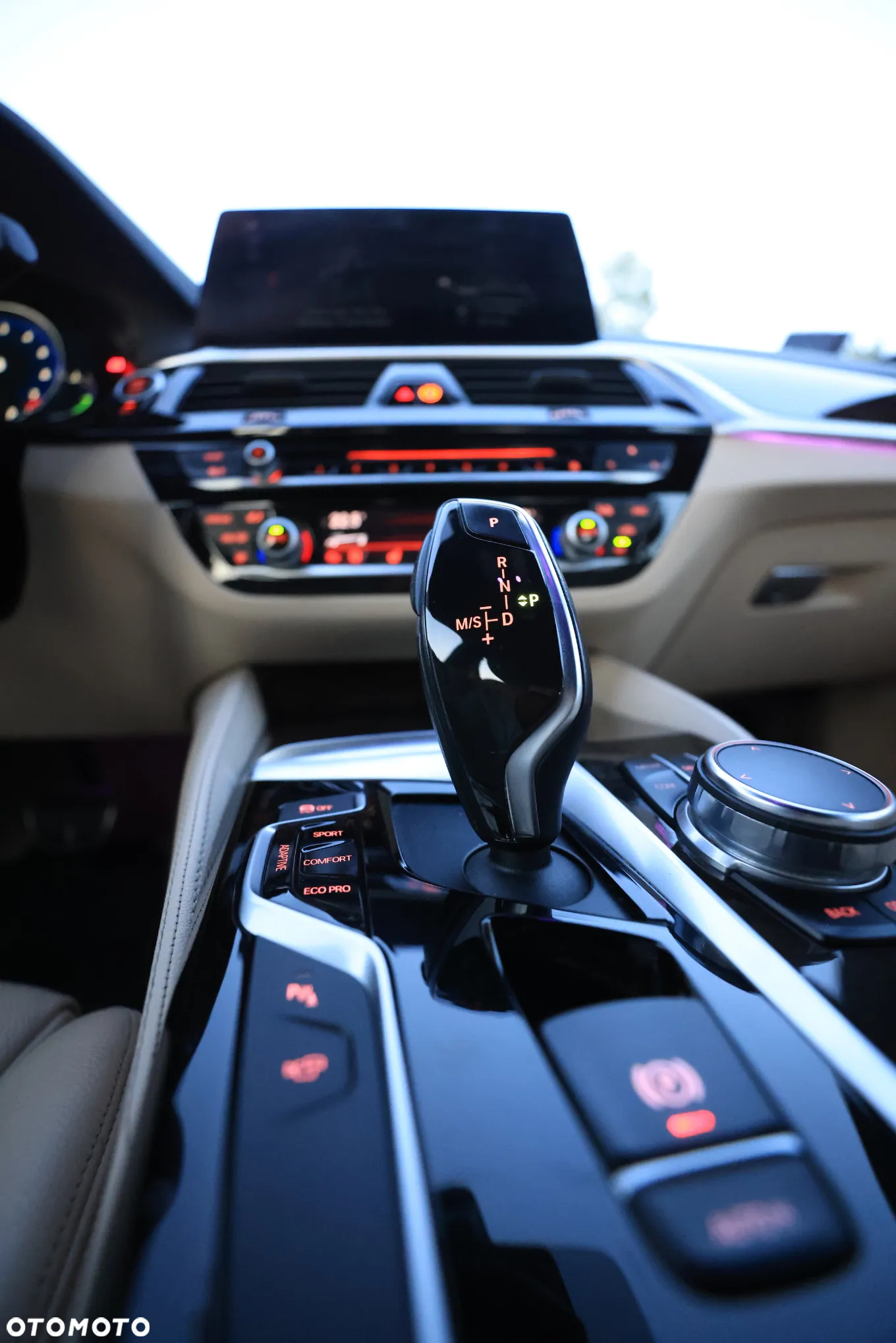 BMW Seria 5 530i xDrive GPF M Sport sport - 28