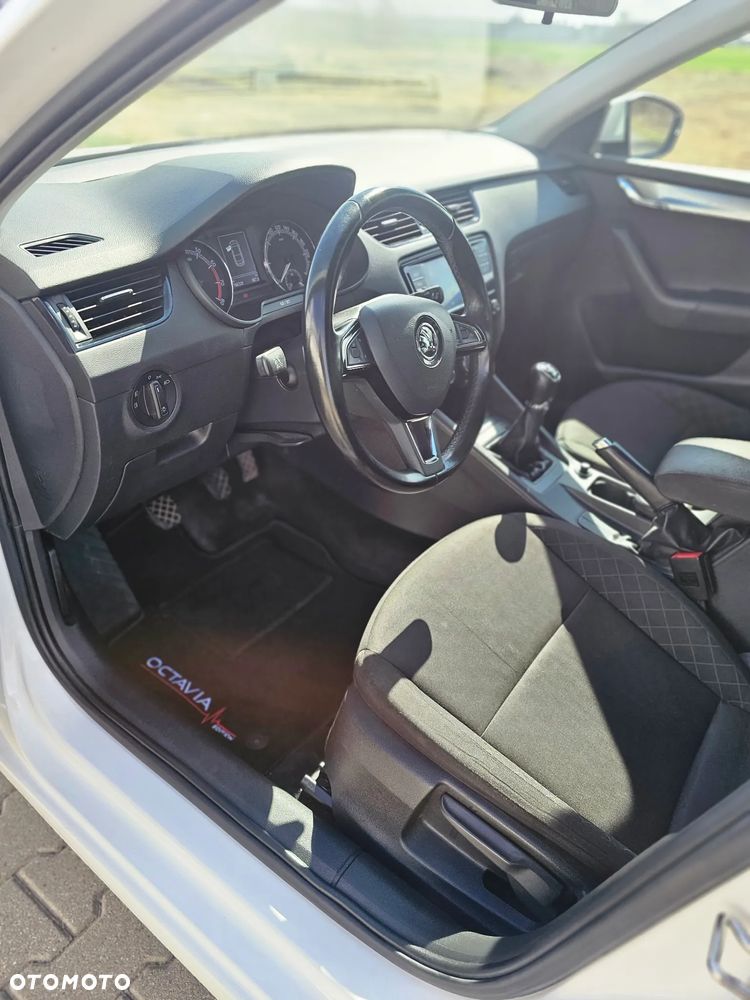 Skoda Octavia 1.0 TSI Style - 9