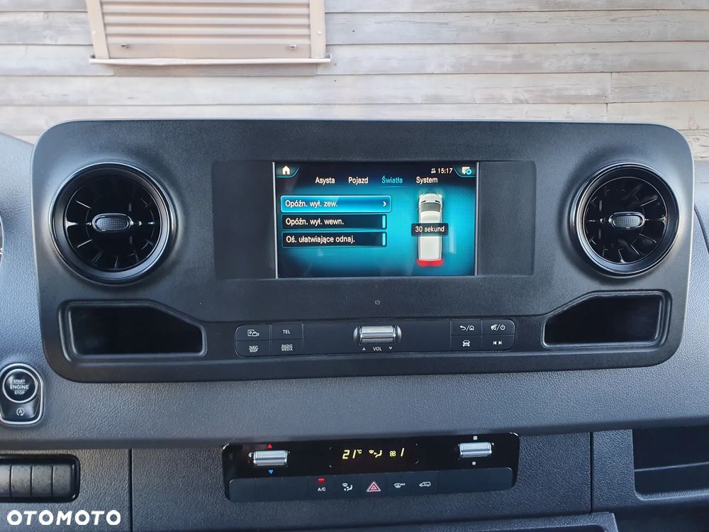 Mercedes-Benz SPRINTER - 31