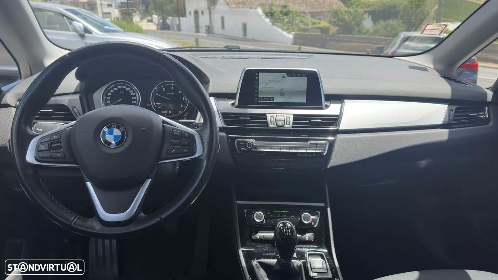 BMW 216 Active Tourer d Advantage - 9