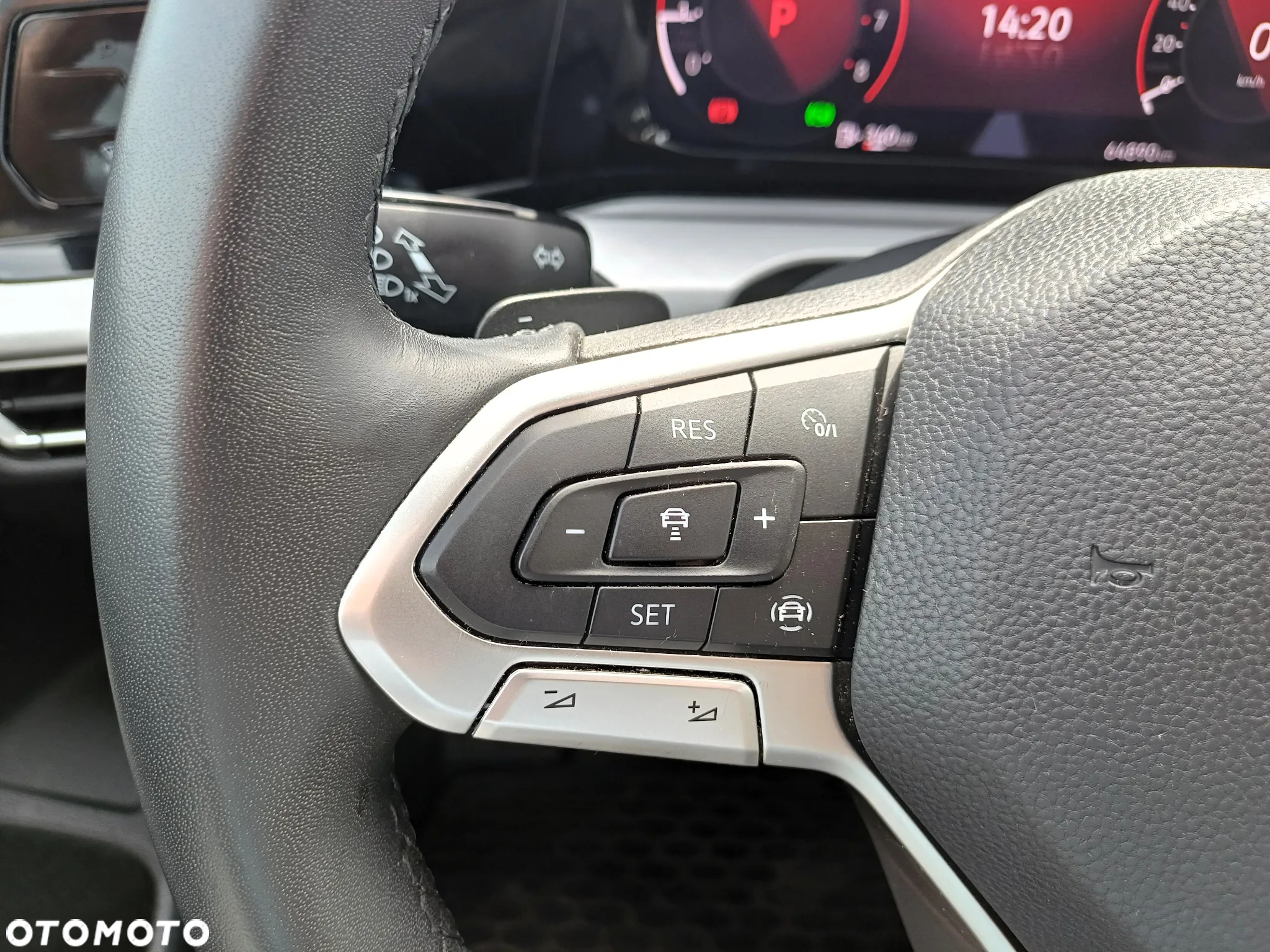 Volkswagen Golf - 13