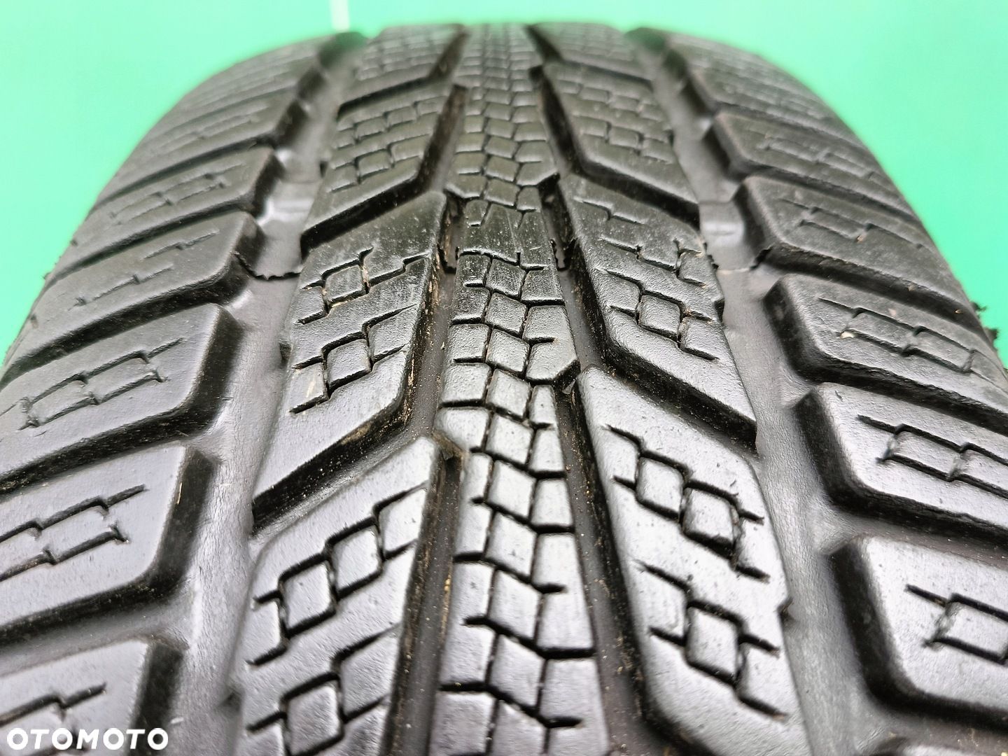 SEMPERIT SPEED-GRIP 185/65/15, 1 szt 8 mm - 1