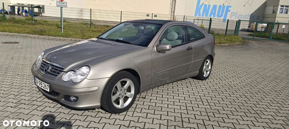 Mercedes-Benz C-Class 2007 photo 5