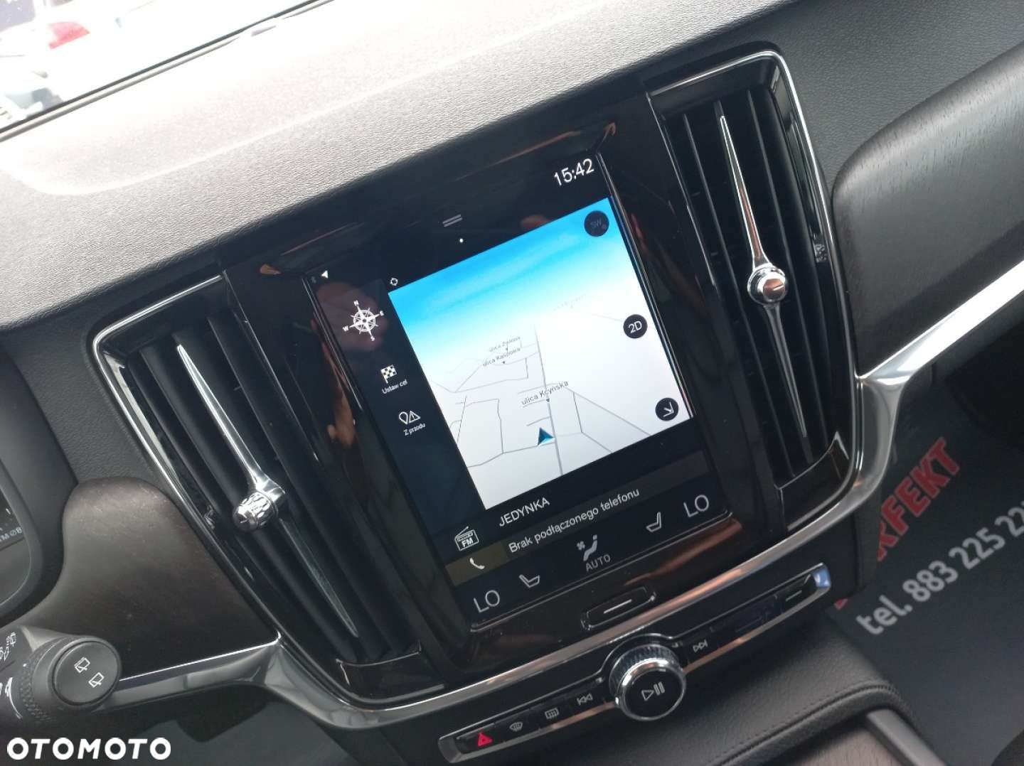 Volvo V90 Cross Country - 22