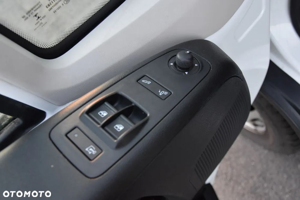 Peugeot BOXER 140 2.2 BLUEHDI L4H2 - 15