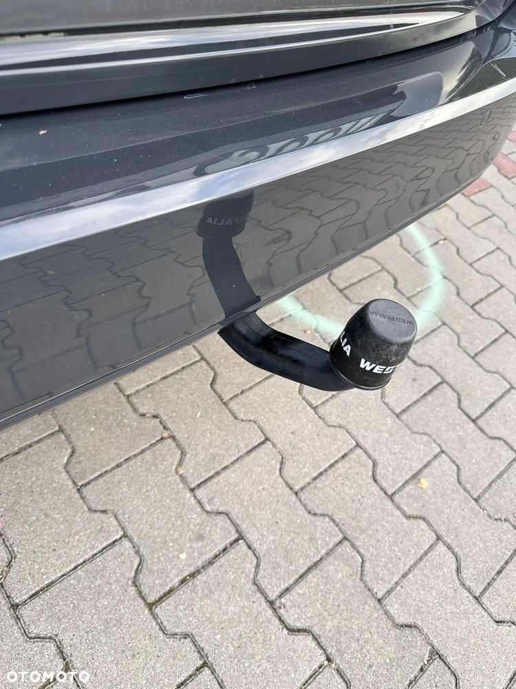 Volkswagen Passat - 13