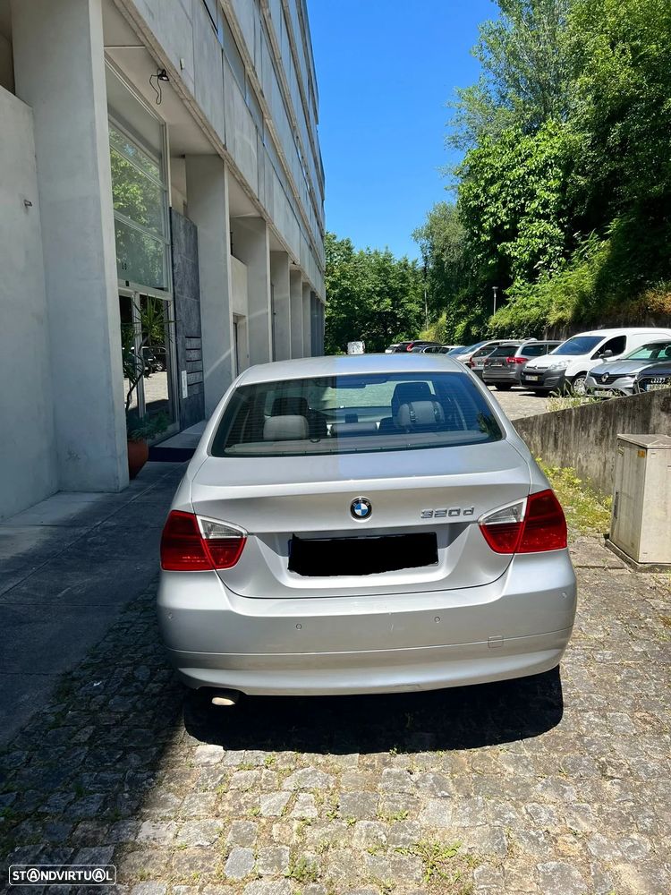 BMW 320 dA - 3