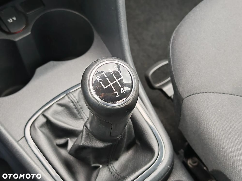 Volkswagen Polo 1.2 TSI Comfortline - 32