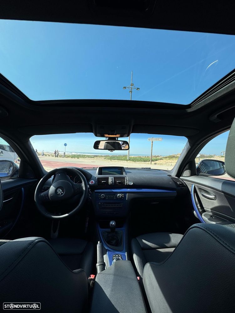 BMW 118 d Pack M - 14