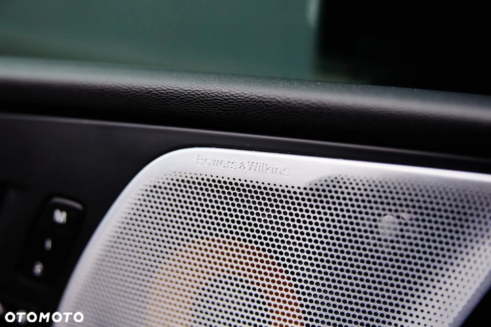 Volvo XC 60 D4 SCR AWD R-Design - 16