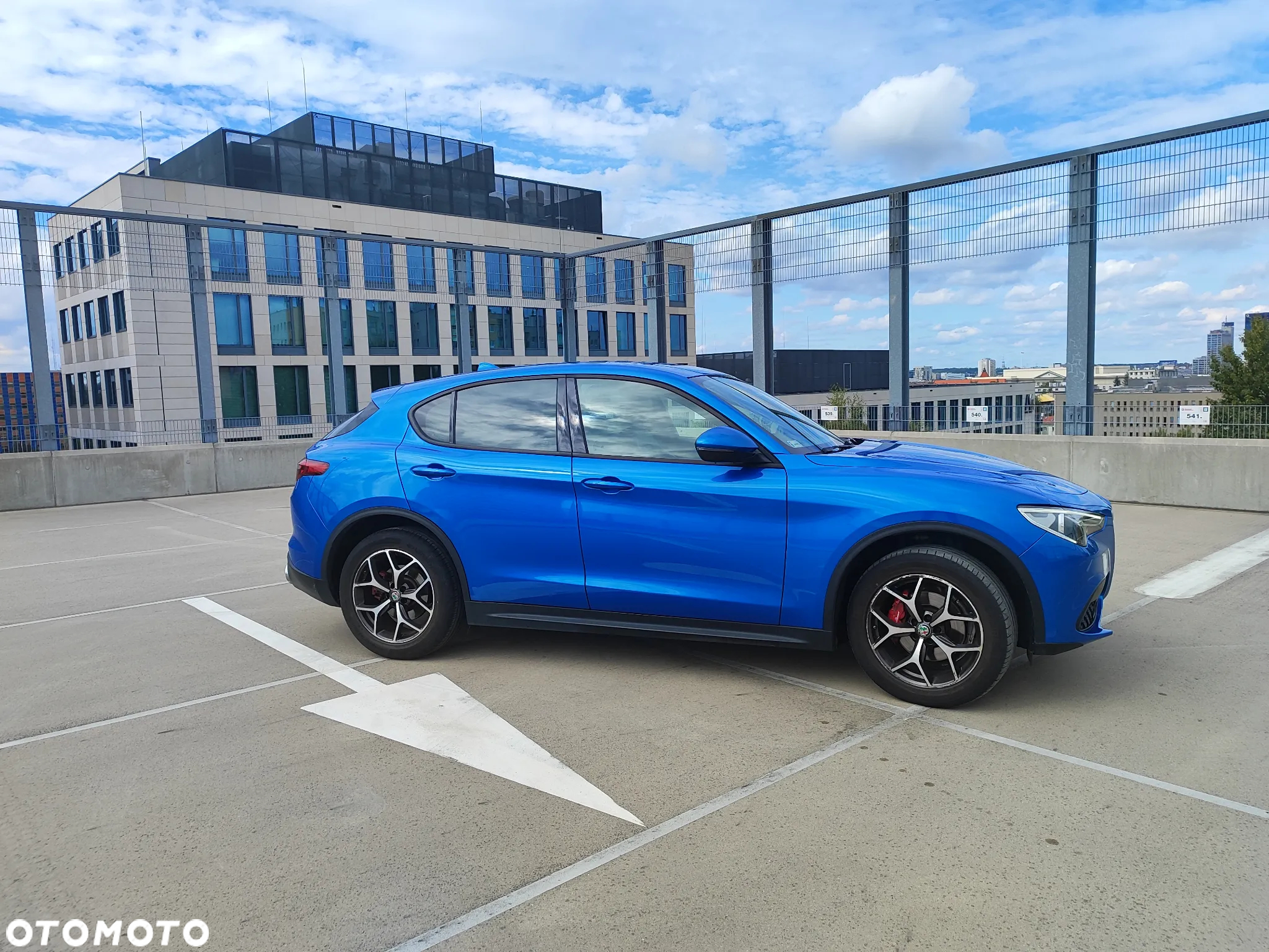 Alfa Romeo Stelvio - 8