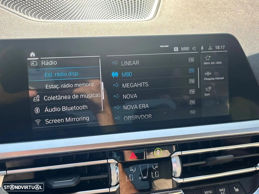 BMW 330 e Pack Desportivo M Auto - 13