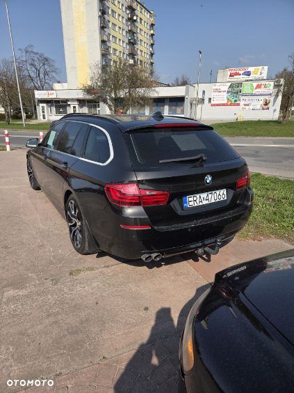 BMW Seria 5 520d - 3