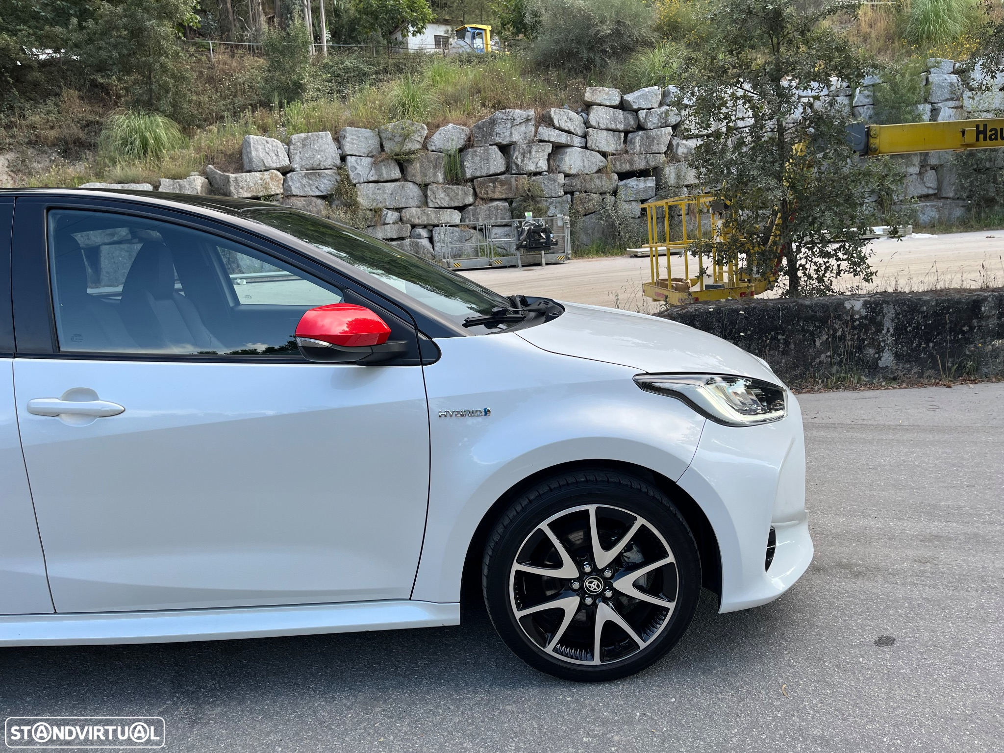 Toyota Yaris 1.5 HDF Premier Edition - 29