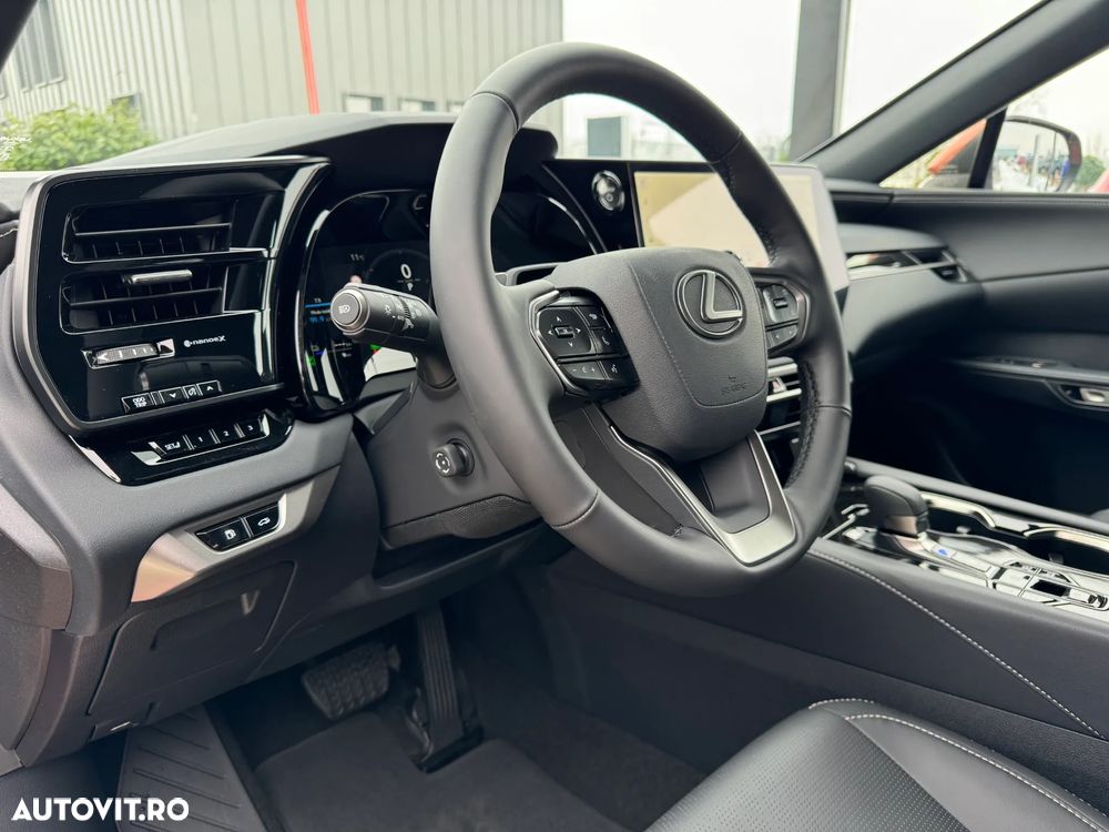 Lexus Seria RX 450h+ E-Four PHEV Executive - 12