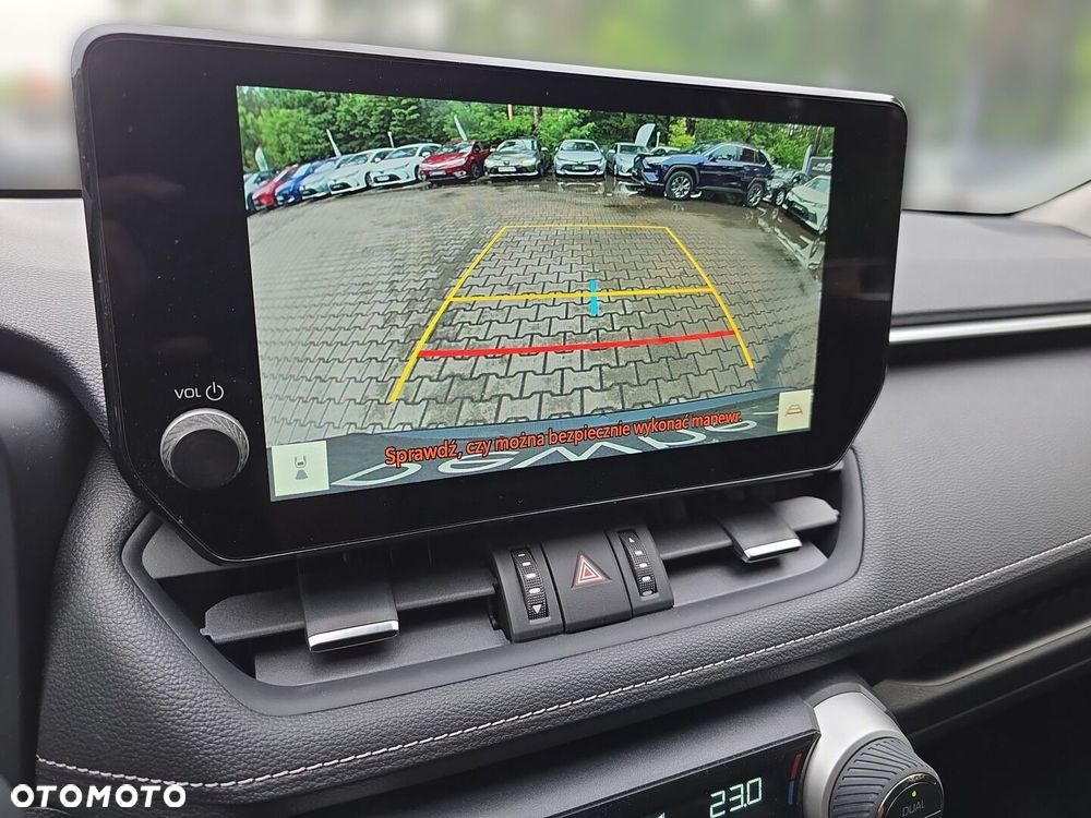 Toyota RAV4 - 18