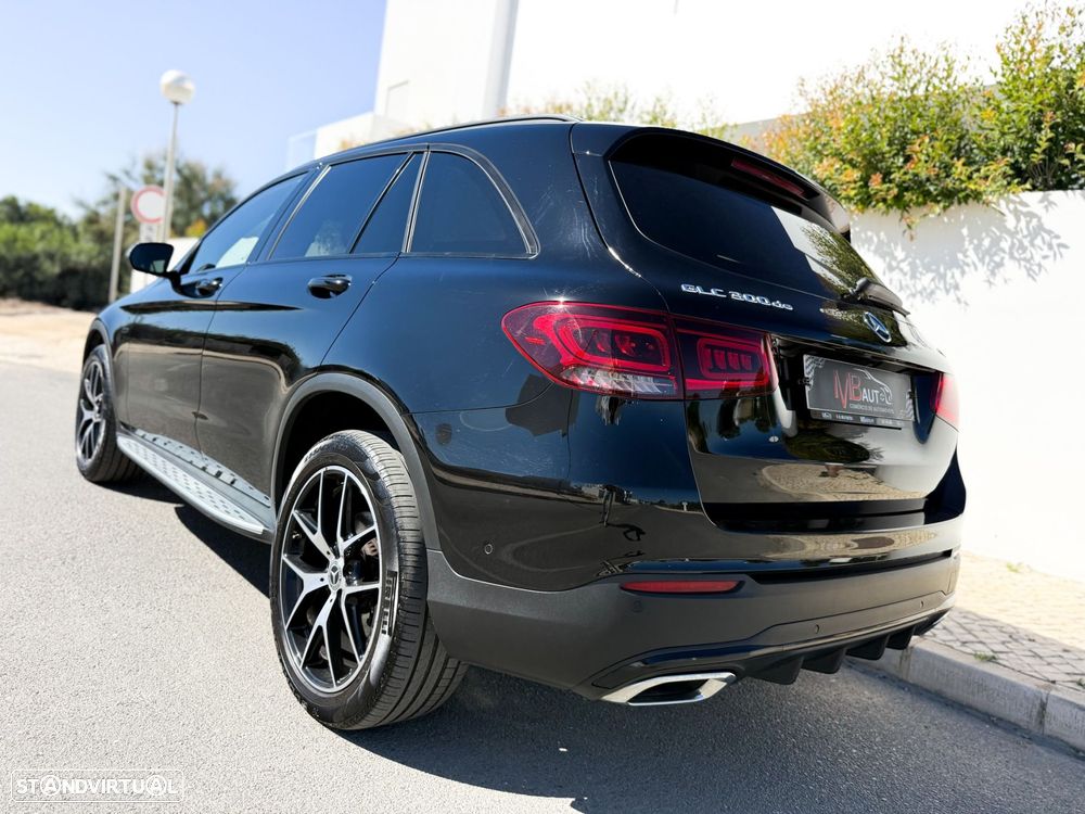 Mercedes-Benz GLC 300 de 4Matic - 11