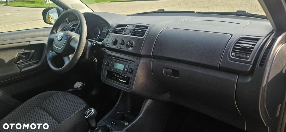 Skoda Fabia 1.2 TSI Ambiente - 10