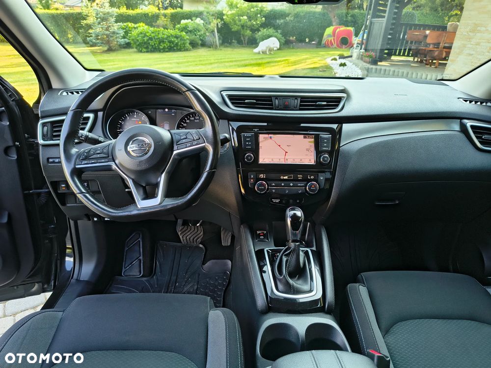 Nissan Qashqai 1.3 DIG-T DCT N-CONNECTA - 22