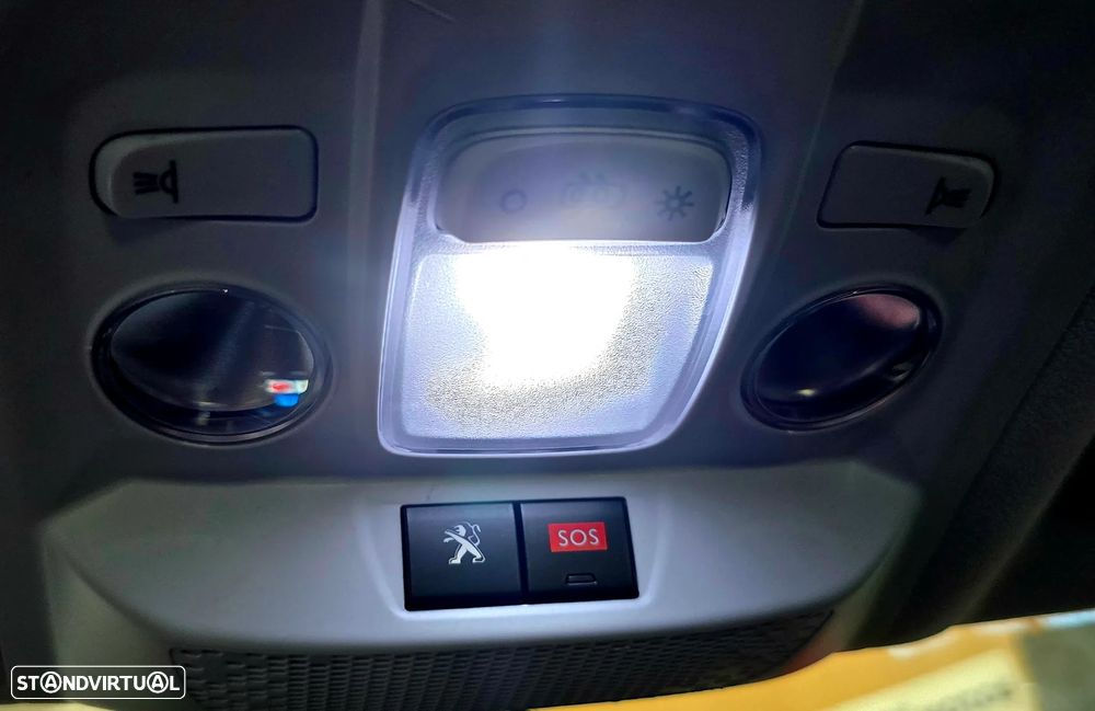 Peugeot 2008 1.2 PureTech GT Line - 13