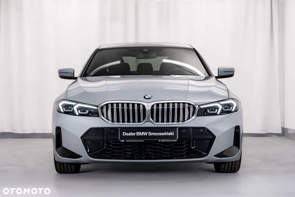 BMW 318I 2026 photo 3