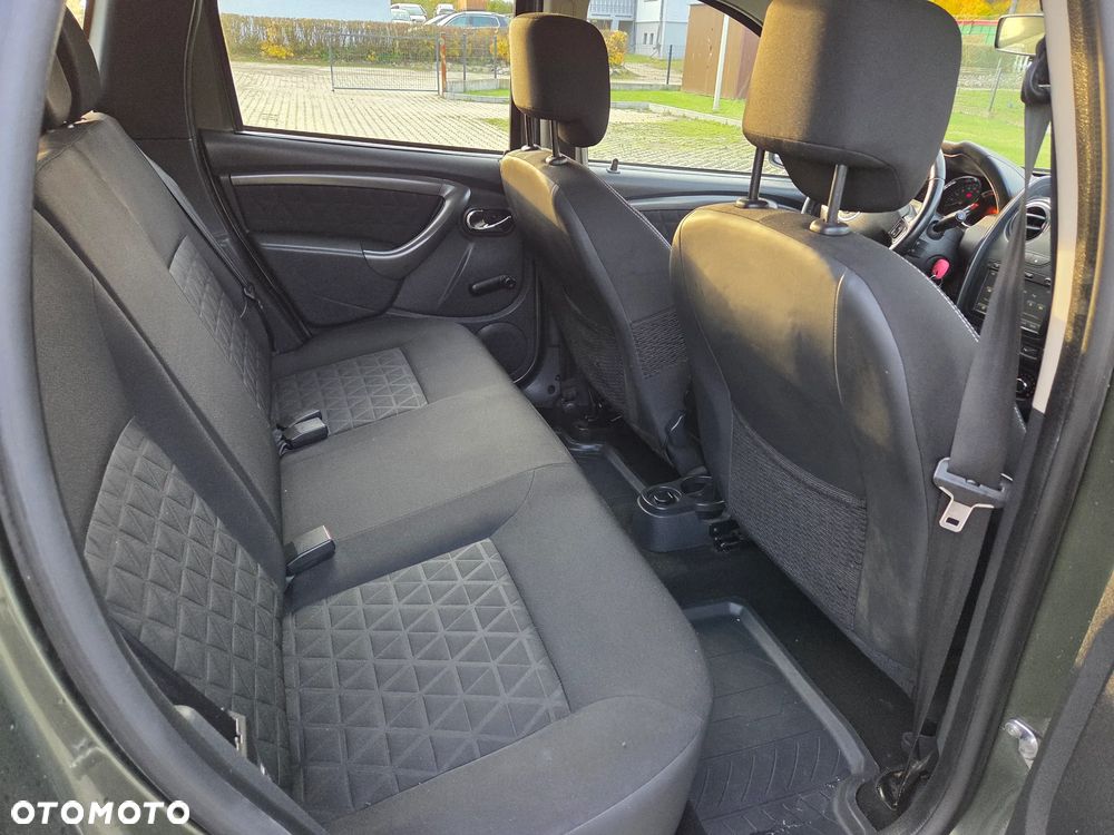 Dacia Duster TCe 125 4x2 Blackshadow - 8