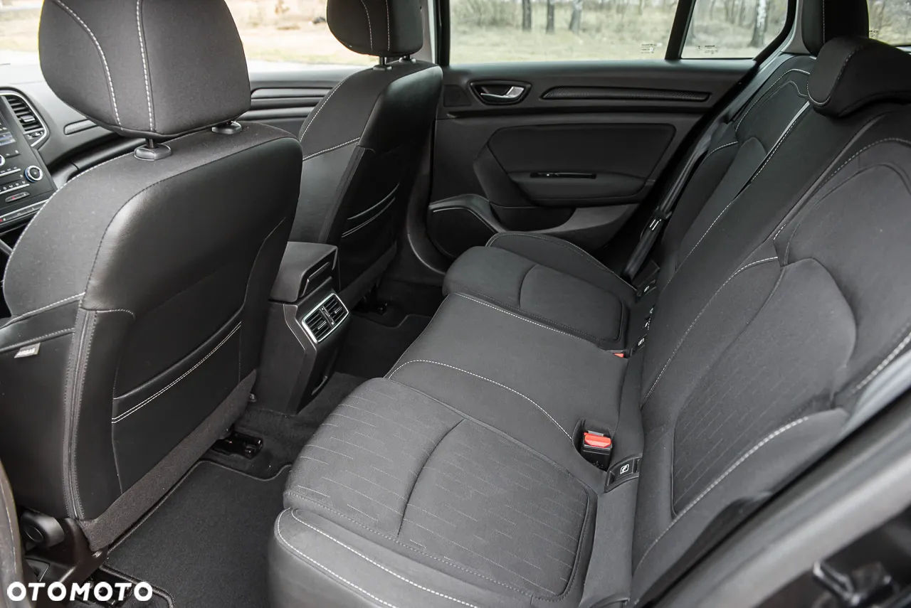 Renault Megane TCe 160 GPF Deluxe-Paket LIMITED - 29