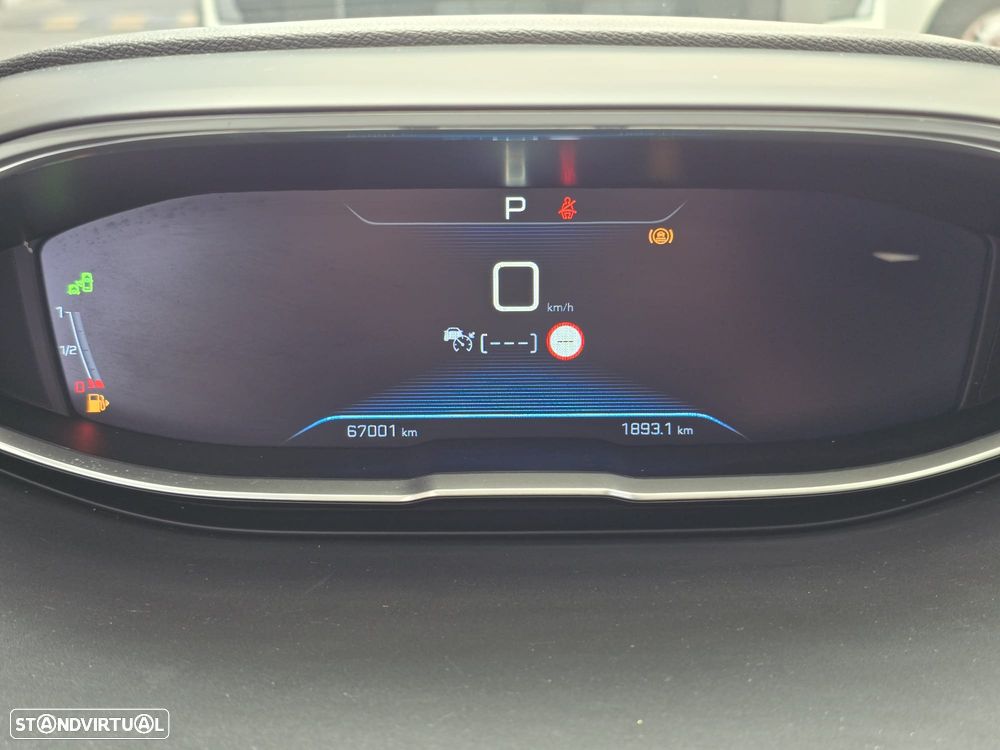 Peugeot 5008 2.0 BlueHDi GT EAT6 - 11