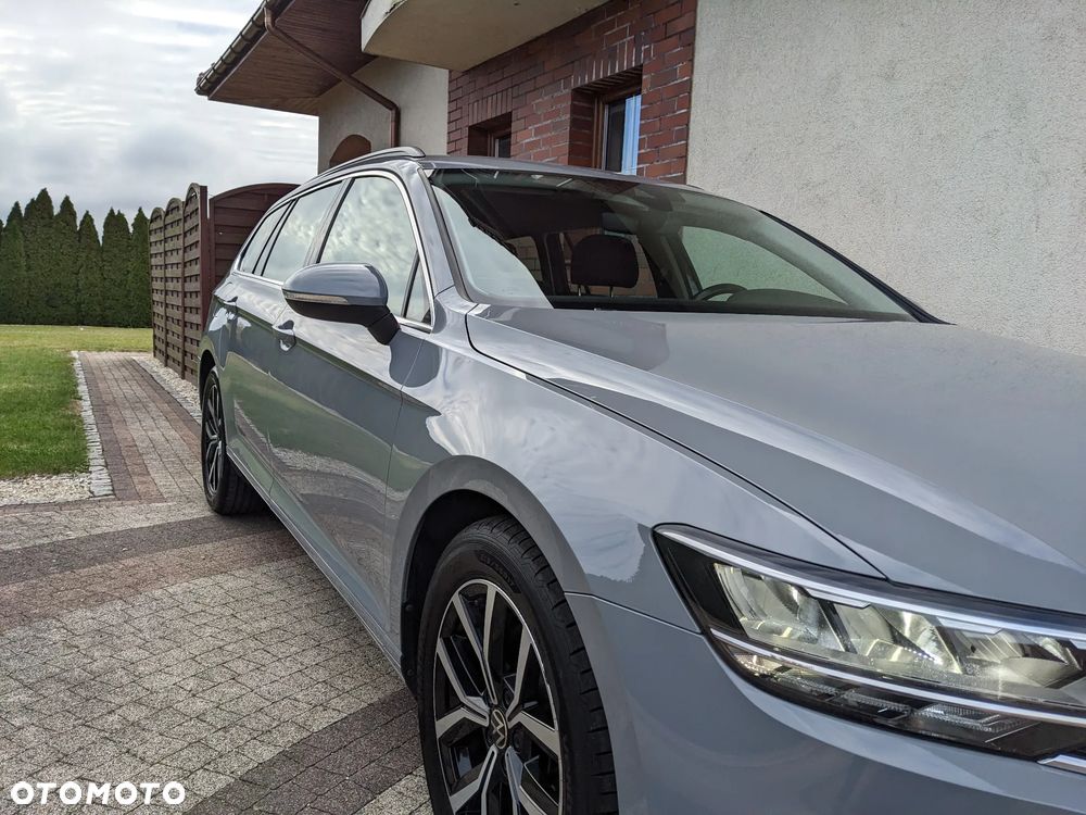 Volkswagen Passat 2.0 TDI SCR Style DSG - 13