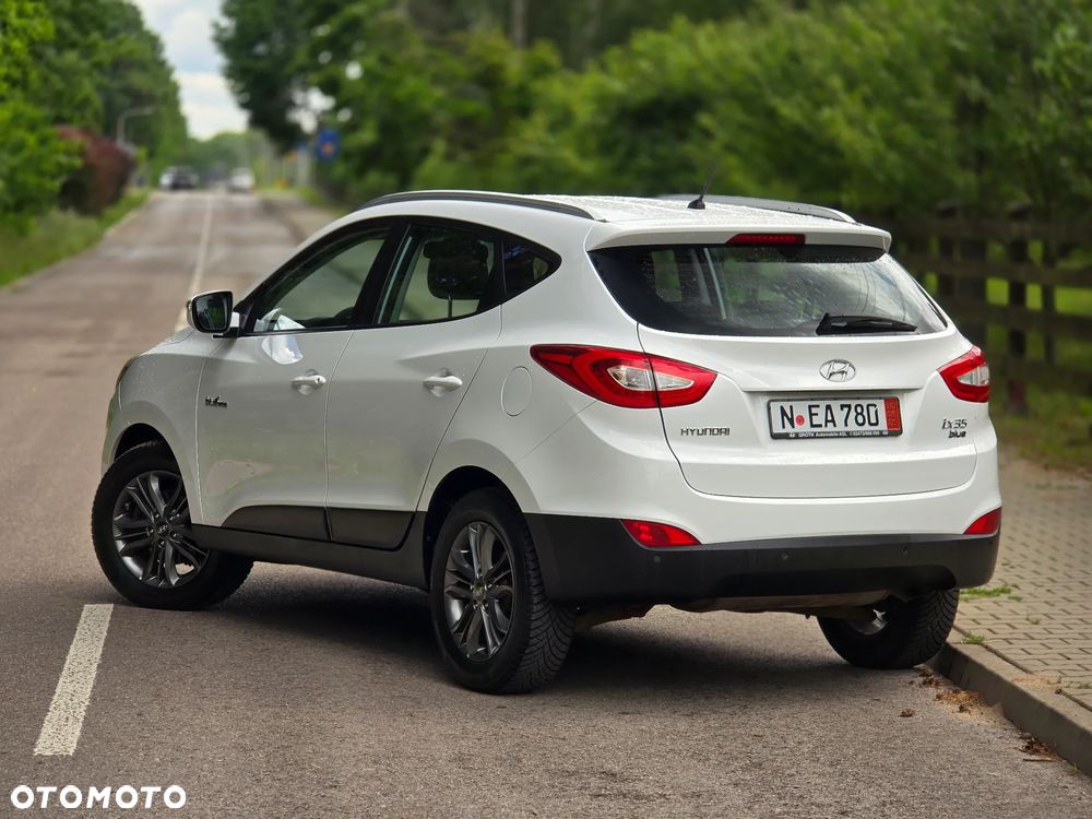 Hyundai ix35 1.7 CRDi 2WD Fifa World Cup Edition - 4