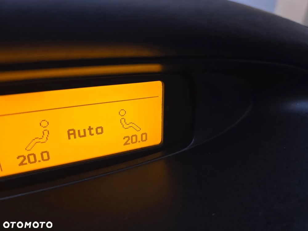 Citroën C5 2.0i HPi Exclusive - 24