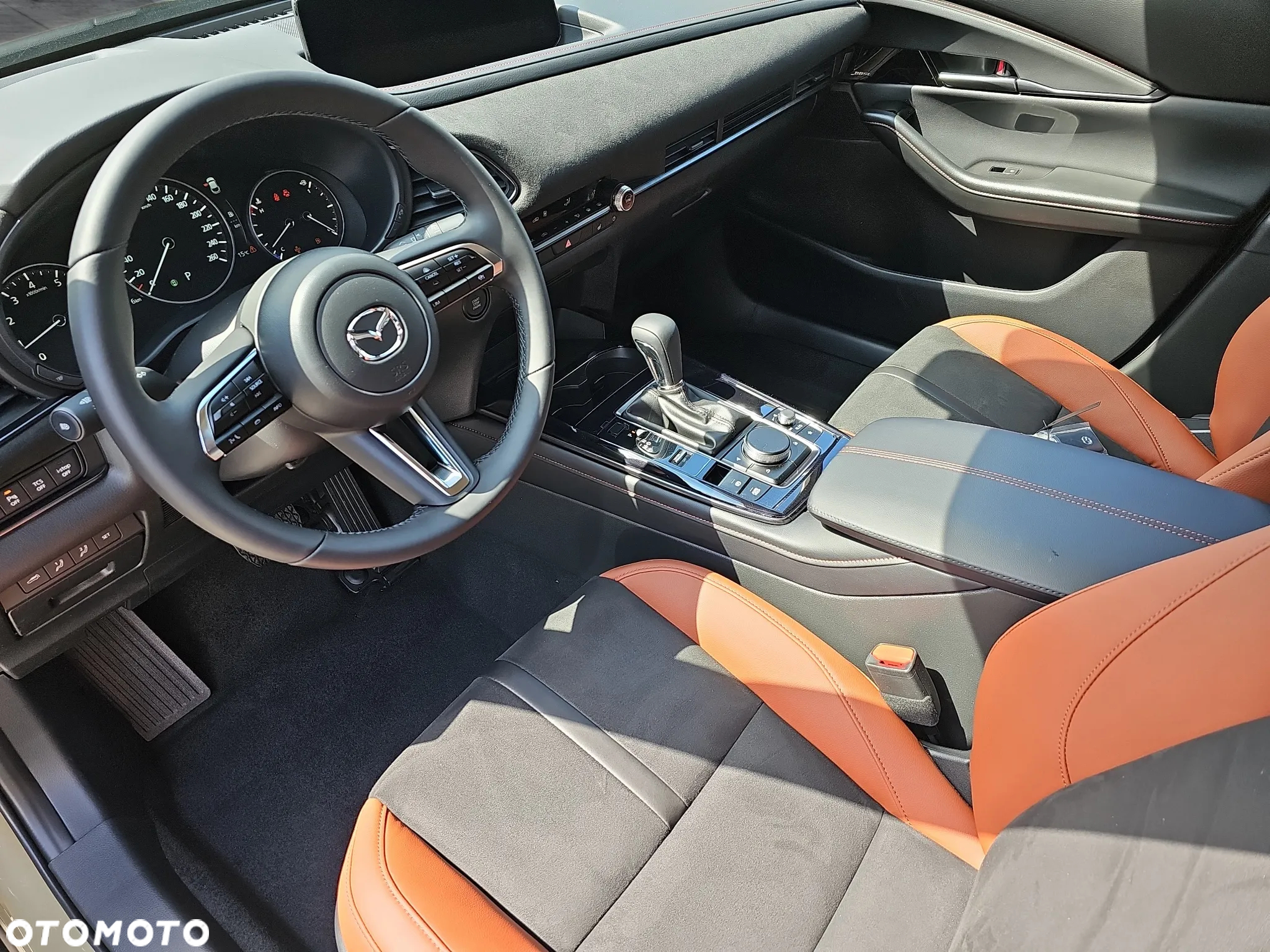 Mazda CX-30 - 11