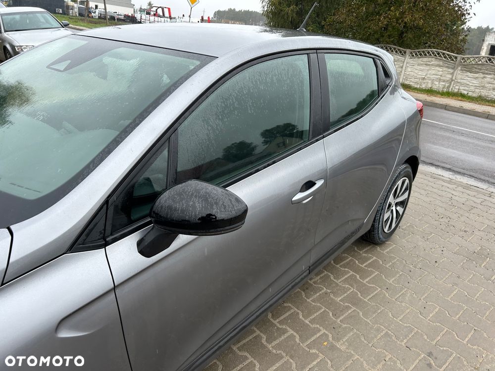 Renault Clio - 37
