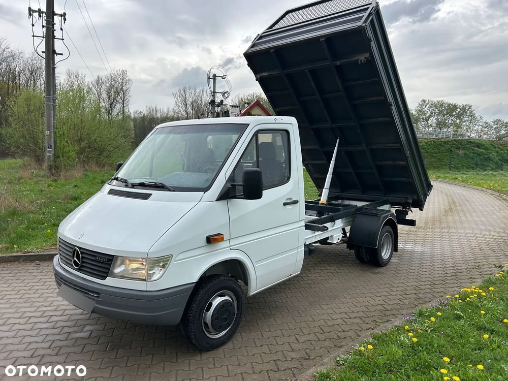 Mercedes-Benz SPRINTER - 3